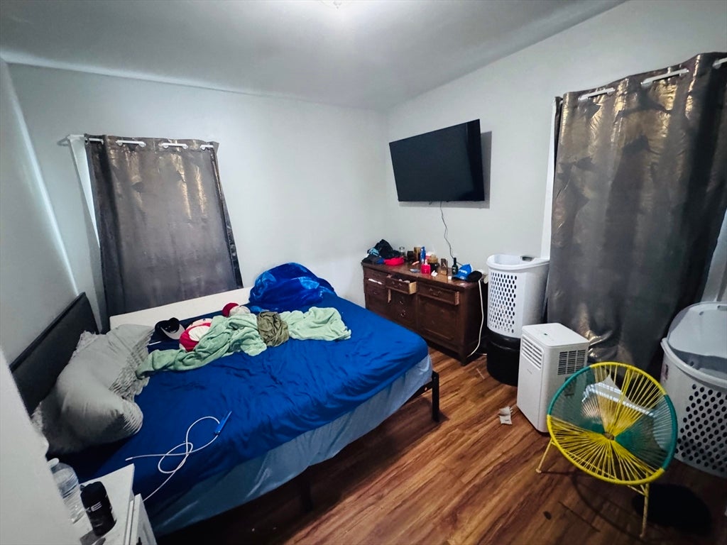 17 Winthrop St, Worcester, MA Photo #11