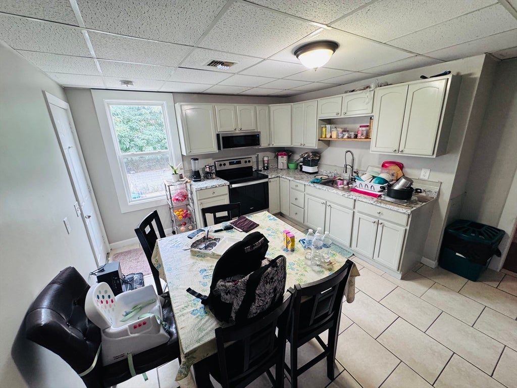 17 Winthrop St, Worcester, MA Photo #23