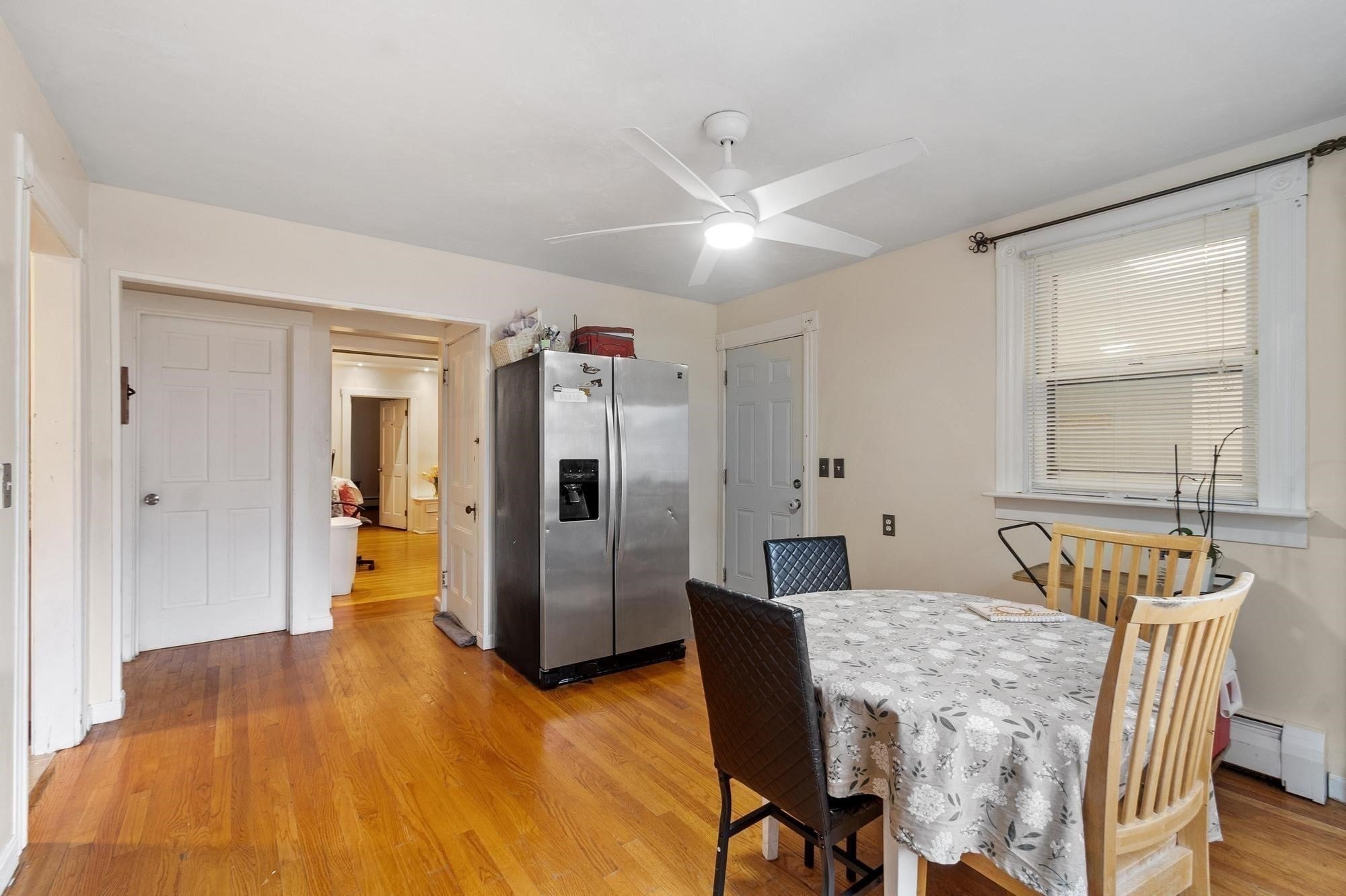 23-25 Burtt St
