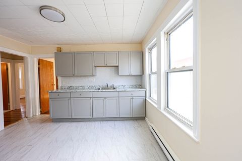 1021-1023 Canterbury St 3 Boston MA 02131