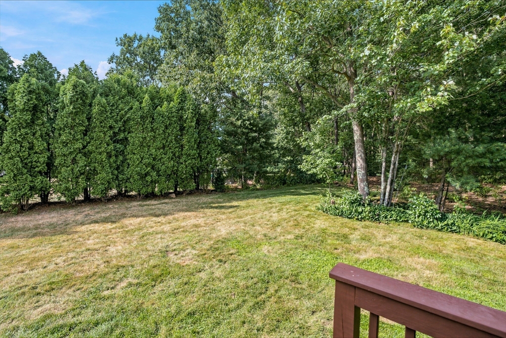 16 Seaver Farm Lane