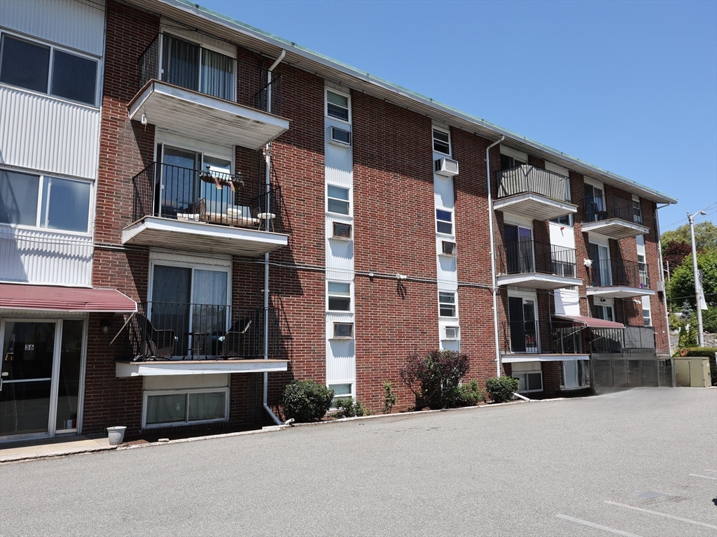 36 Essex Street 3