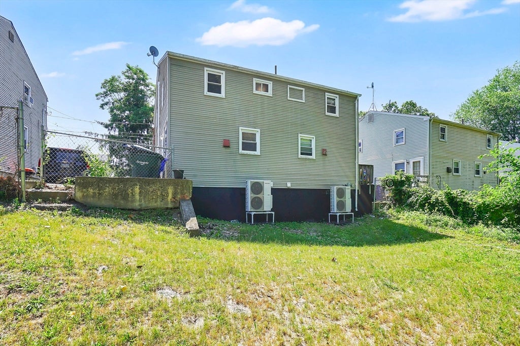 57-59 E Bay Path Ter