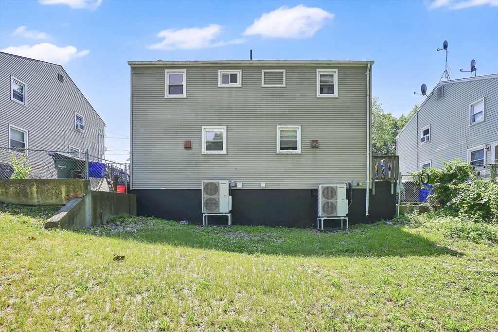 57-59 E Bay Path Ter