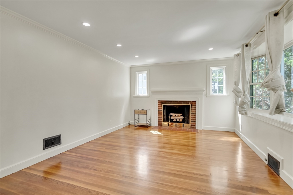 34 Greenwood Street