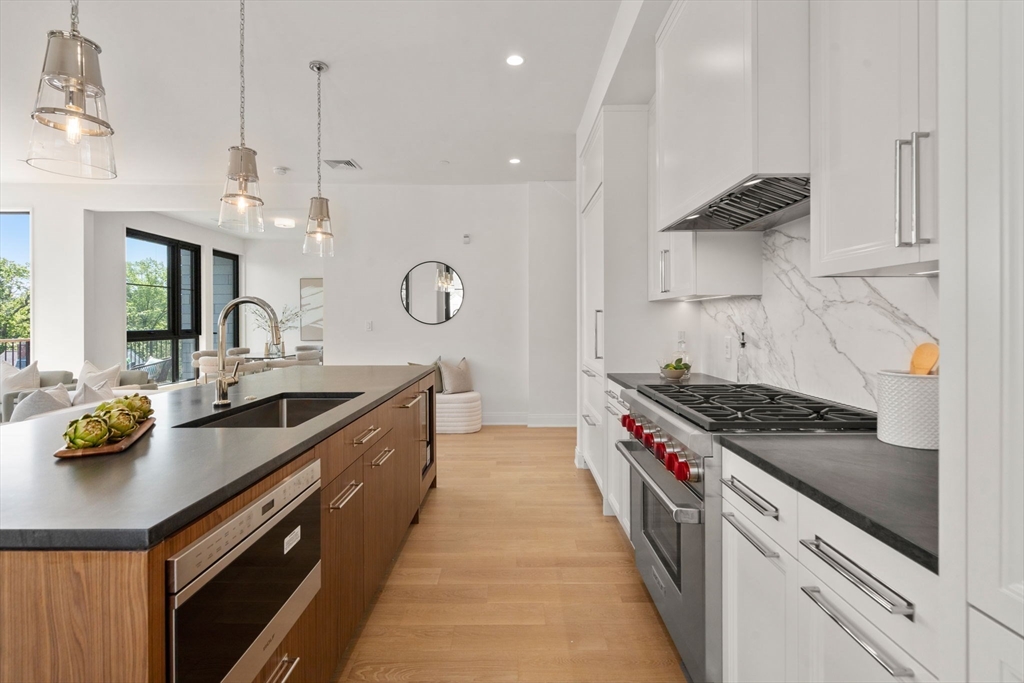 100 Linden Street 301