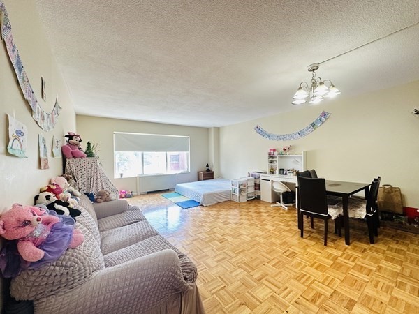 22 Chestnut Place 106
