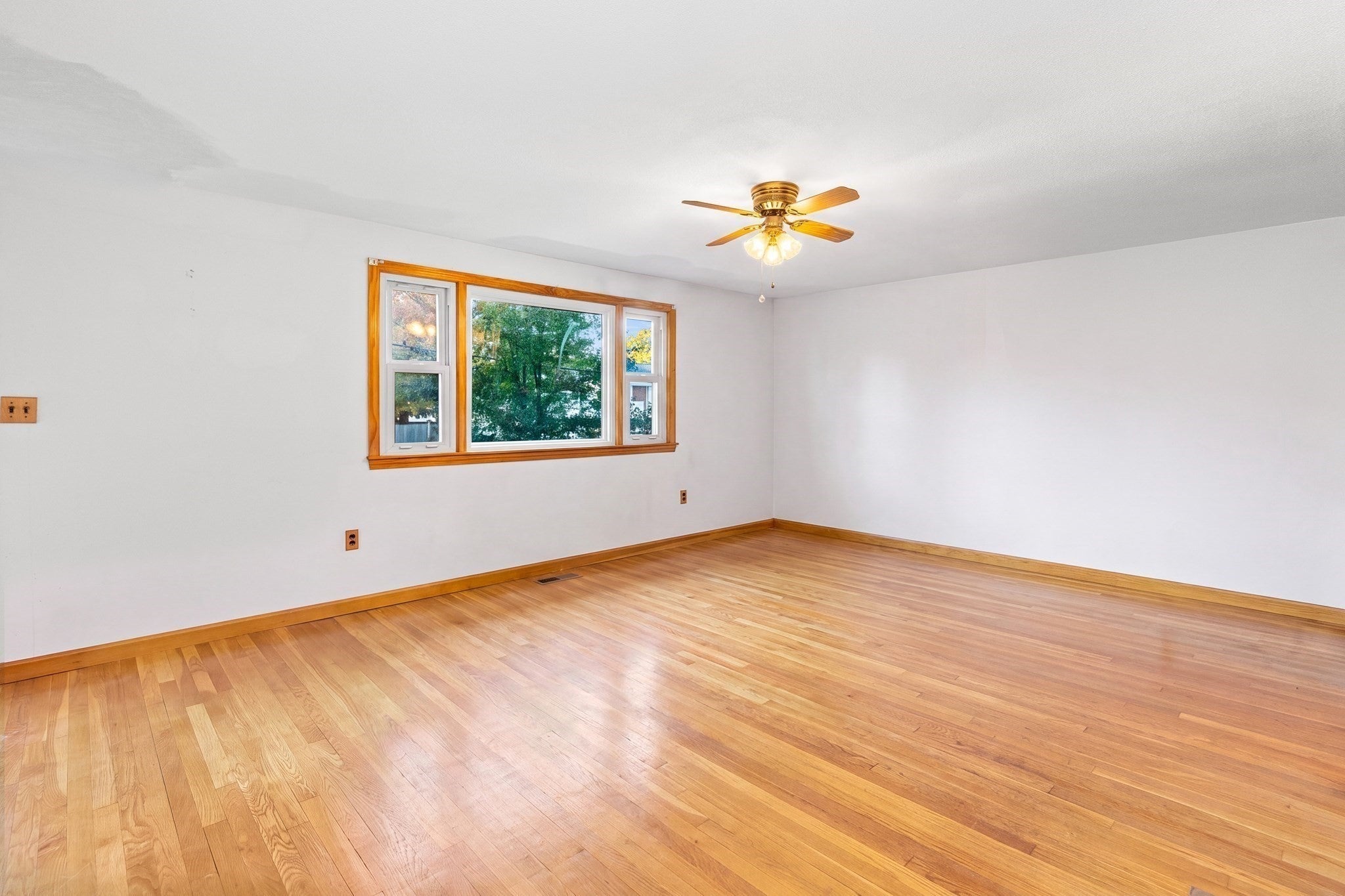 6 Beatrice Rd, Beverly, MA Photo #19