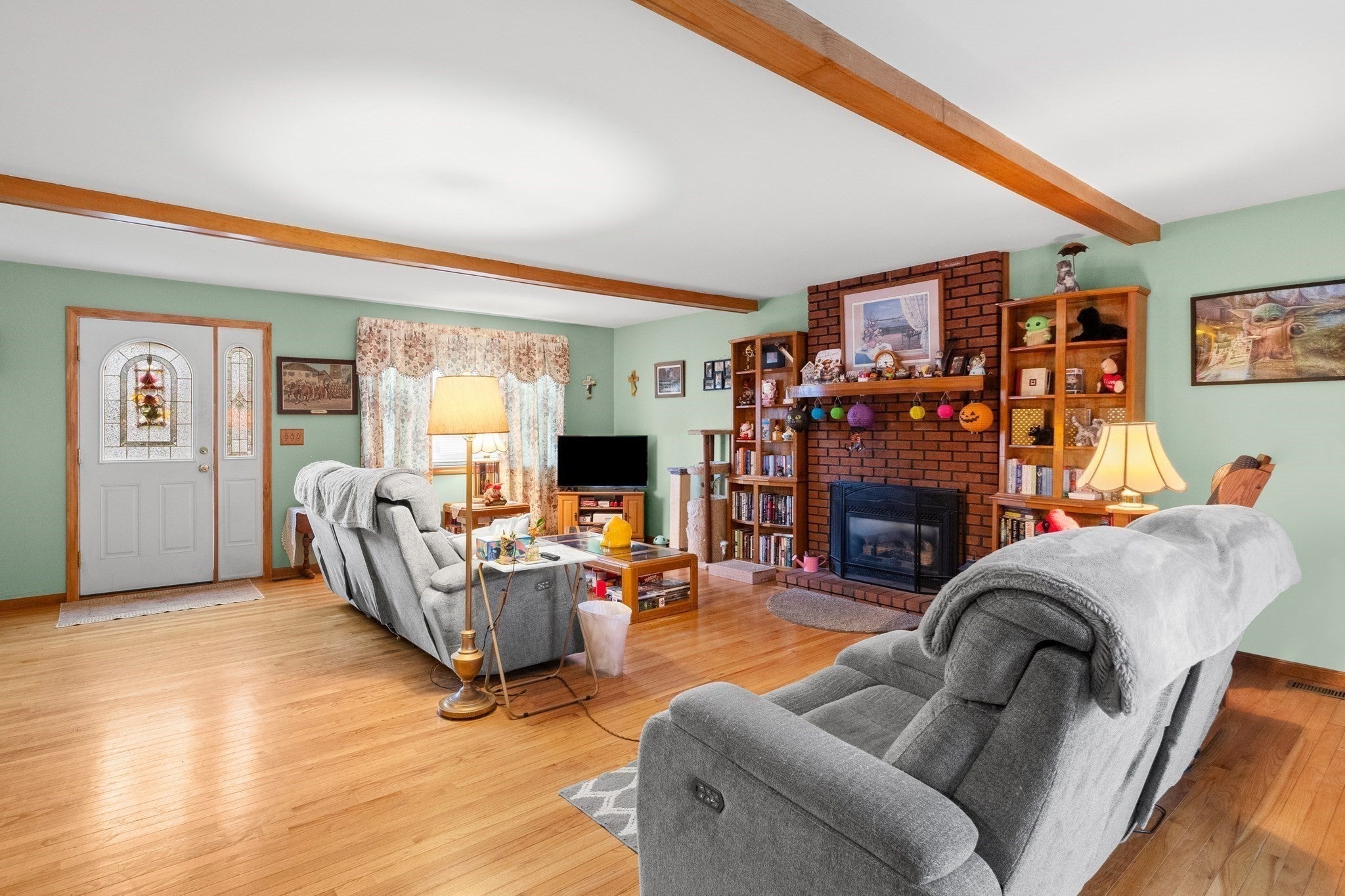 6 Beatrice Rd, Beverly, MA Photo #11