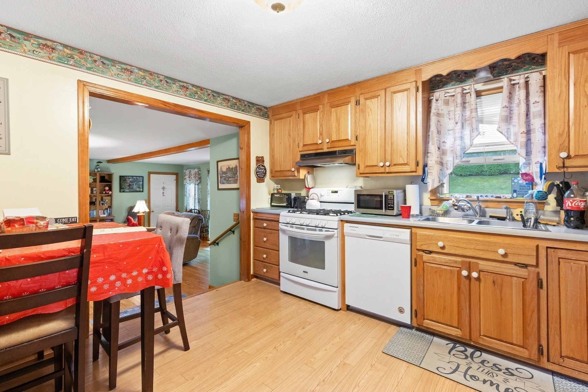 6 Beatrice Rd, Beverly, MA Photo #15