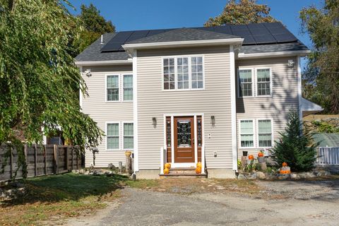 194 Worcester St Grafton MA 01536