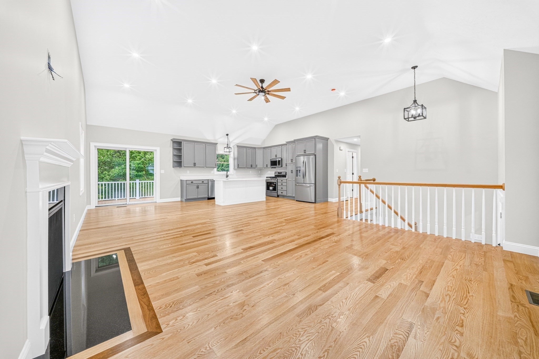 6-6AA Mchugh Ave, Billerica, MA, 6-6AA Mchugh Ave, Billerica, MA Photo #3