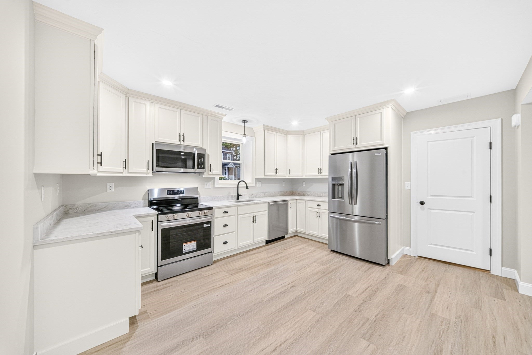 6-6AA Mchugh Ave, Billerica, MA, 6-6AA Mchugh Ave, Billerica, MA Photo #27