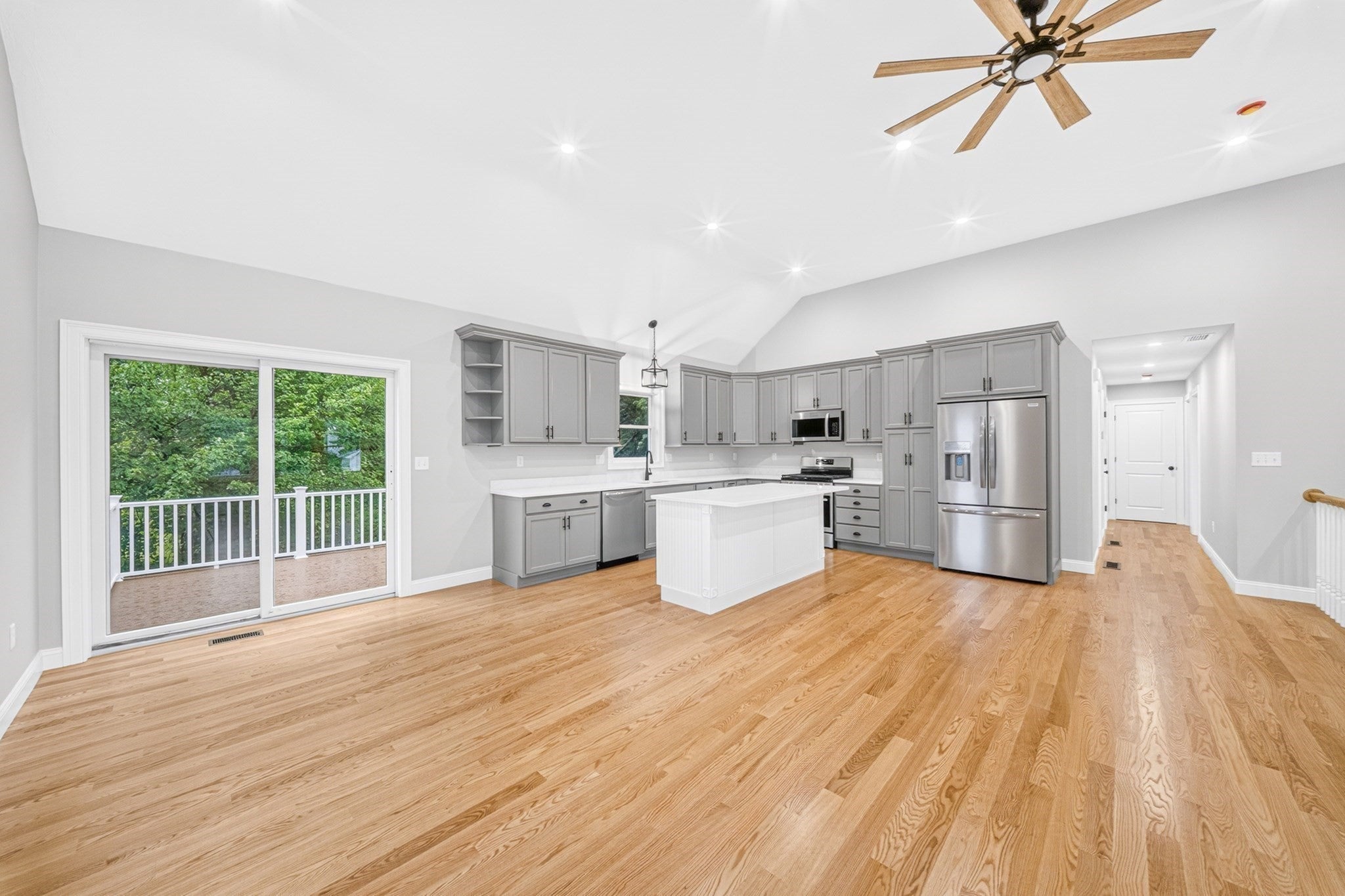 6-6AA Mchugh Ave, Billerica, MA, 6-6AA Mchugh Ave, Billerica, MA Photo #5