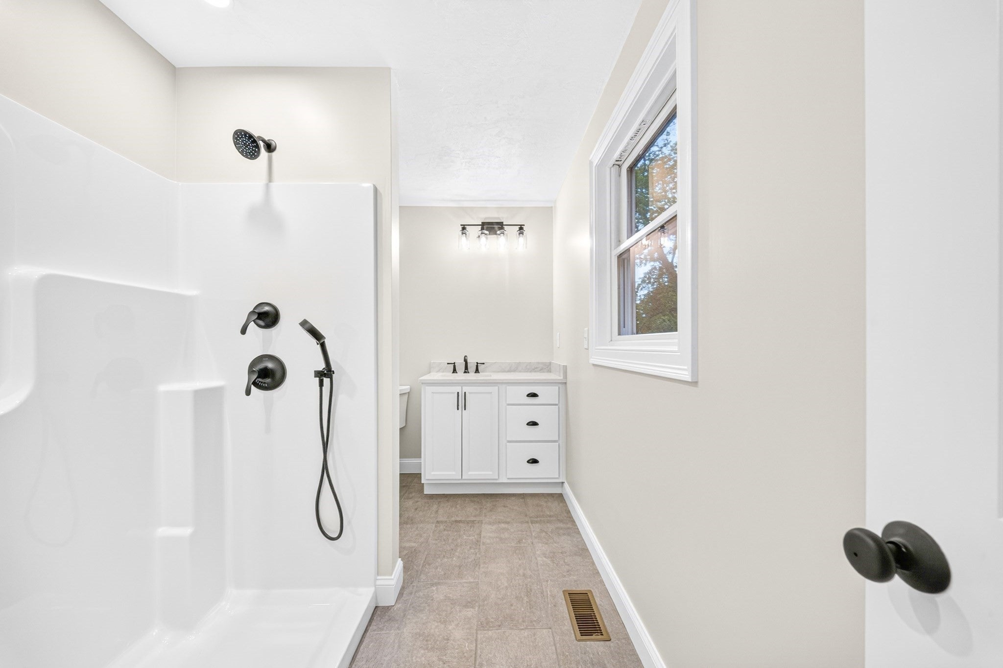6-6AA Mchugh Ave, Billerica, MA, 6-6AA Mchugh Ave, Billerica, MA Photo #19