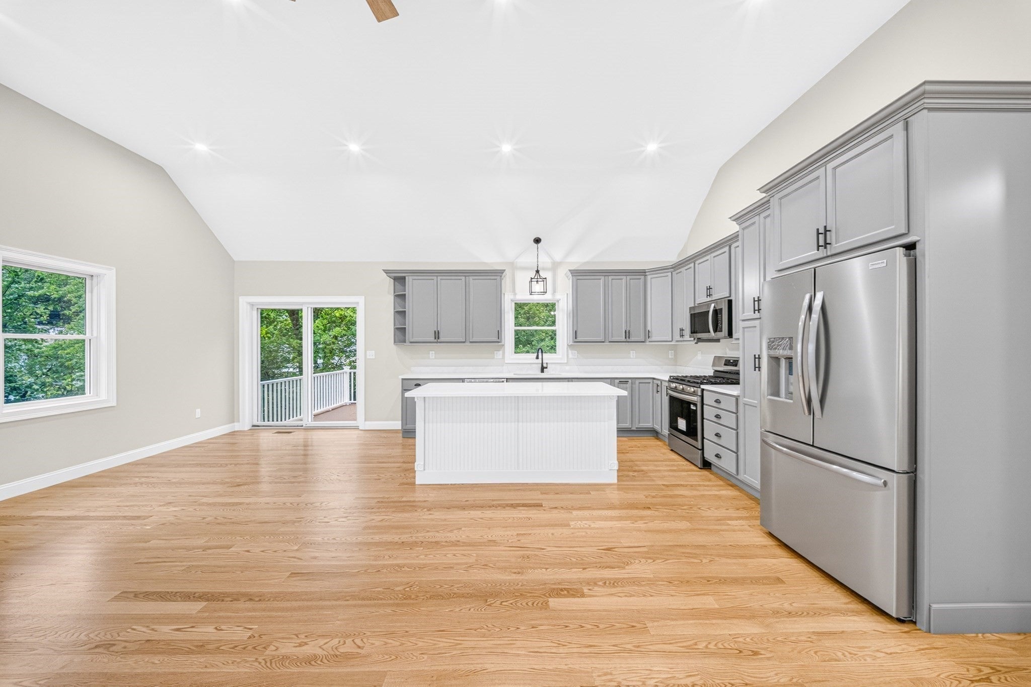 6-6AA Mchugh Ave, Billerica, MA, 6-6AA Mchugh Ave, Billerica, MA Photo #6