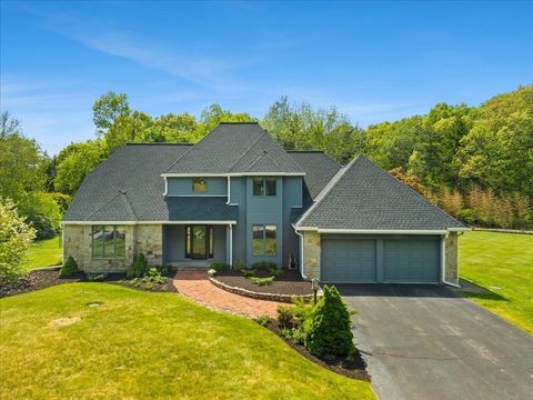 Photo of 14 Fieldstone Ter, West Bridgewater, MA 02379 (MLS # 73522324)