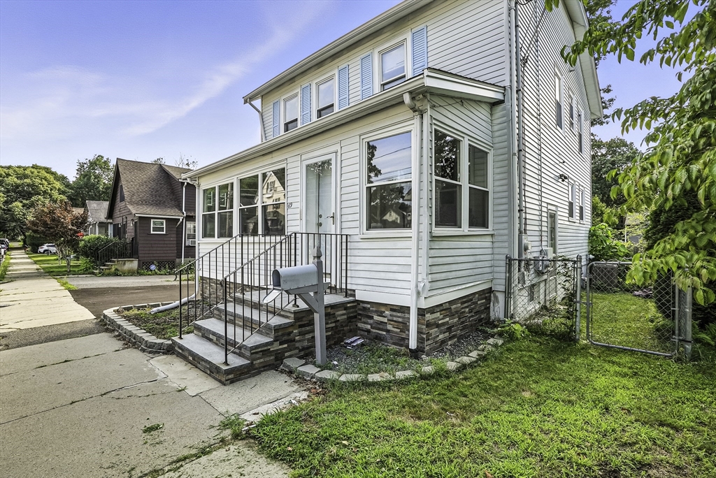 69 Gilbert St