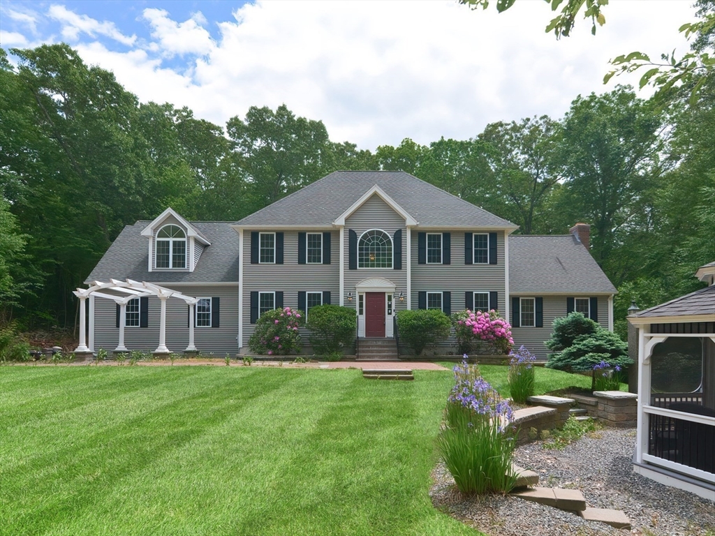 View Mendon, MA 01756 house