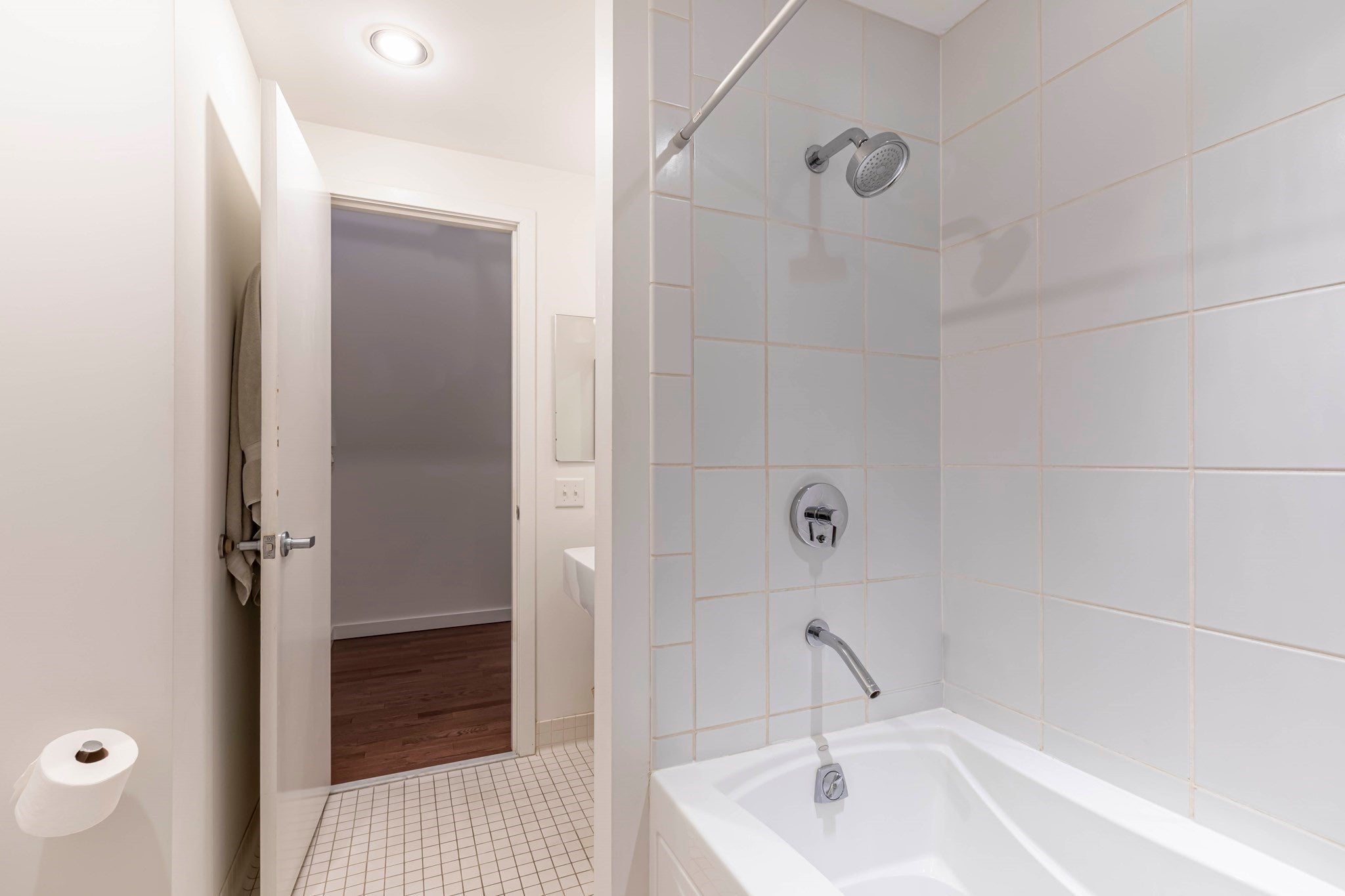 88 Kingston St #2D, Boston, MA Photo #21