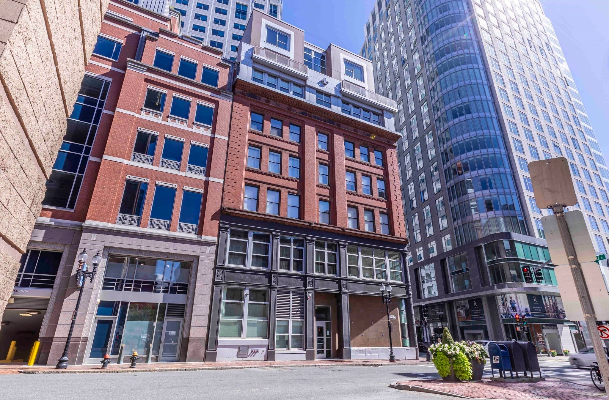 88 Kingston St #2D, Boston, MA Photo #25