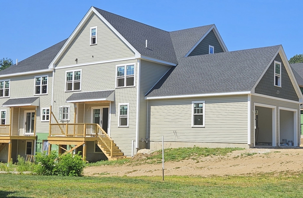 90 Willow Street 1