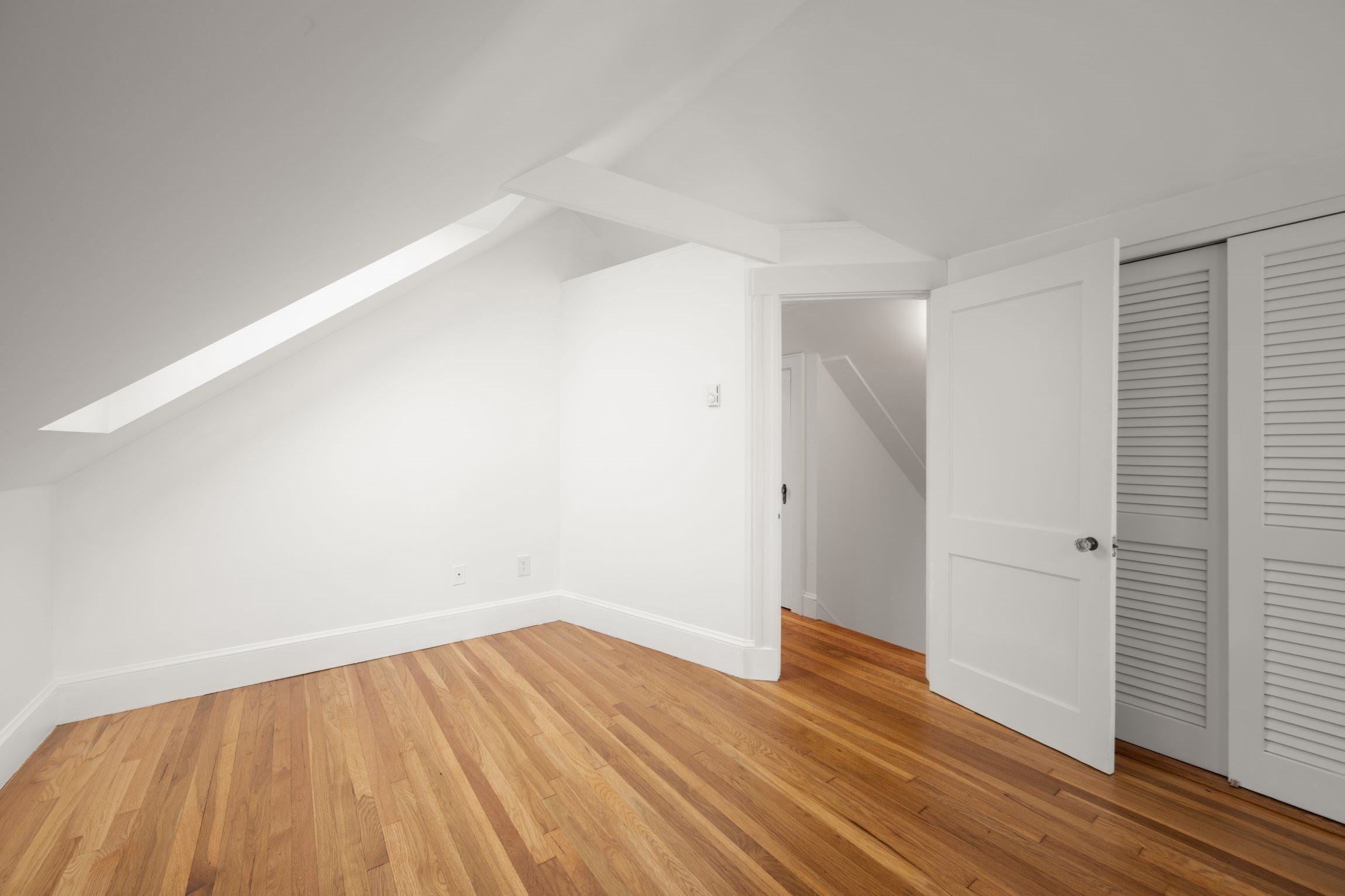 14 Notre Dame Ave #C, Cambridge, MA Photo #21