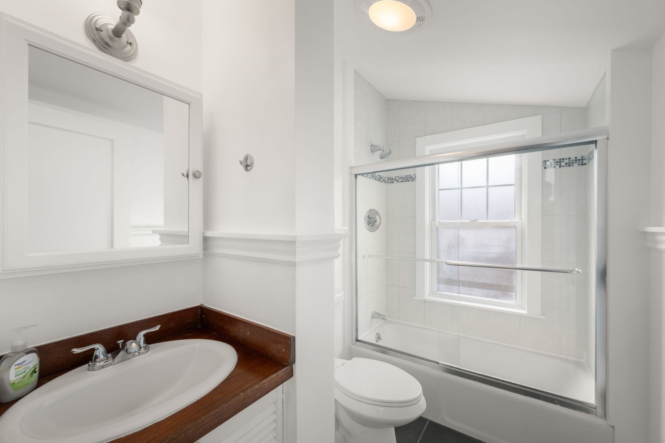 14 Notre Dame Ave #C, Cambridge, MA Photo #25