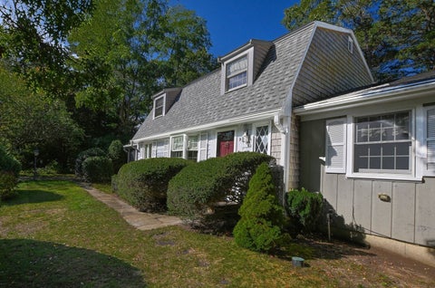 Photo of 9 Faunce Mountain Rd, Sandwich, MA 02563 (MLS # 73520200)