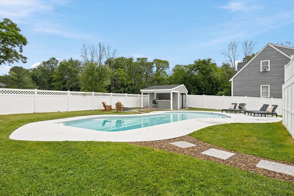 25 Lavalley Ln