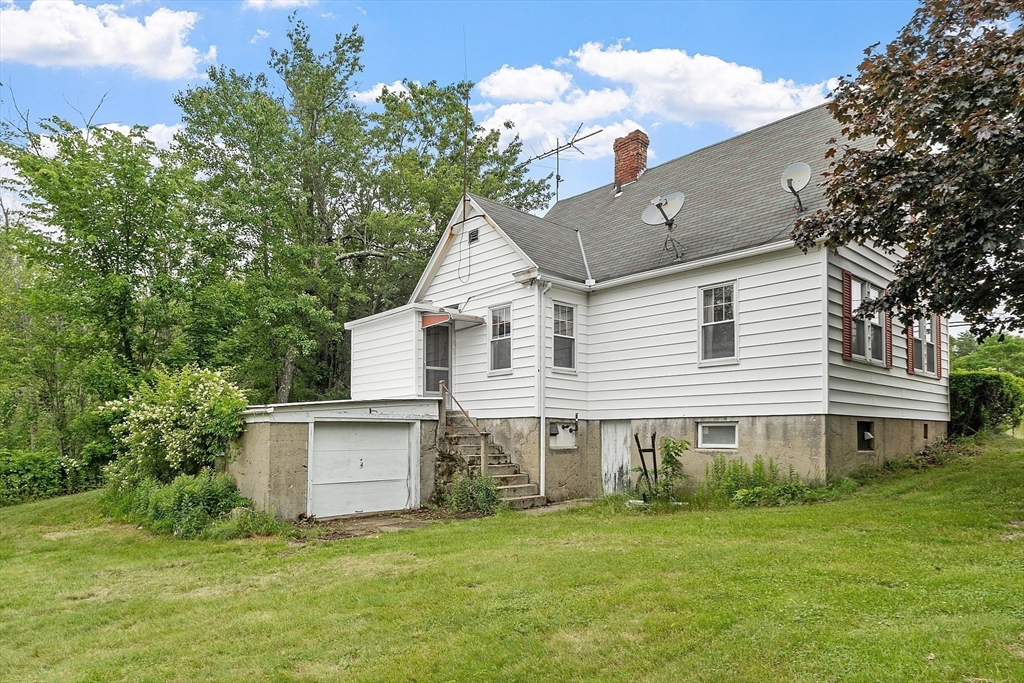 74 West Main St