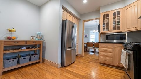 Photo of 27 Noble St #1, Newton, MA 02465 (MLS # 73501520)