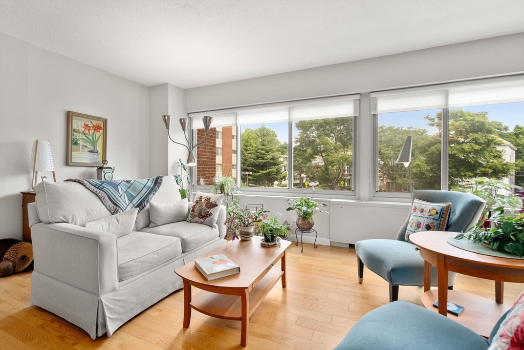 22 Chestnut Pl 111