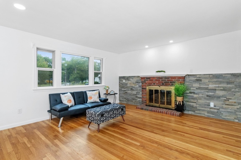 51 Edgewood Rd