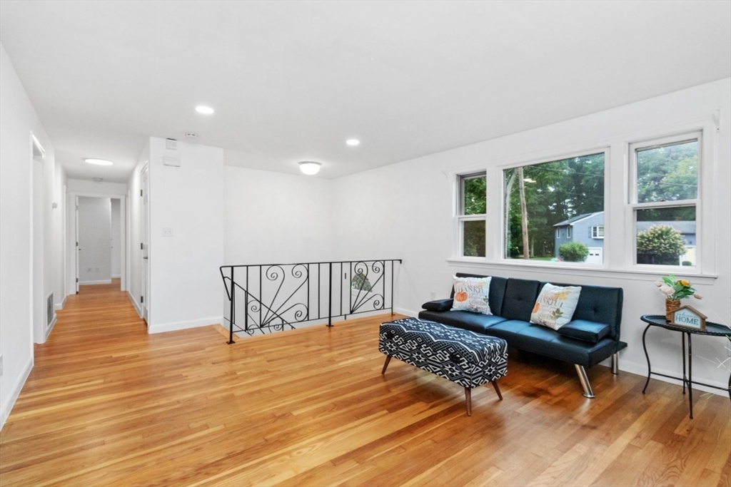 51 Edgewood Rd