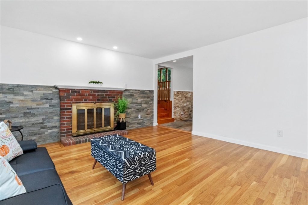51 Edgewood Rd