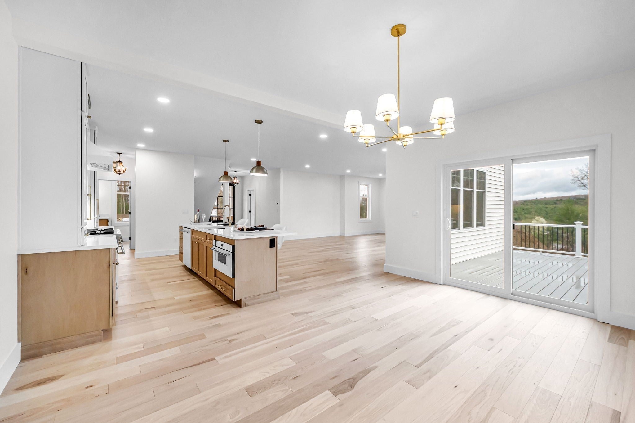49 Balsam Hill Rd, Ludlow, MA Photo #21