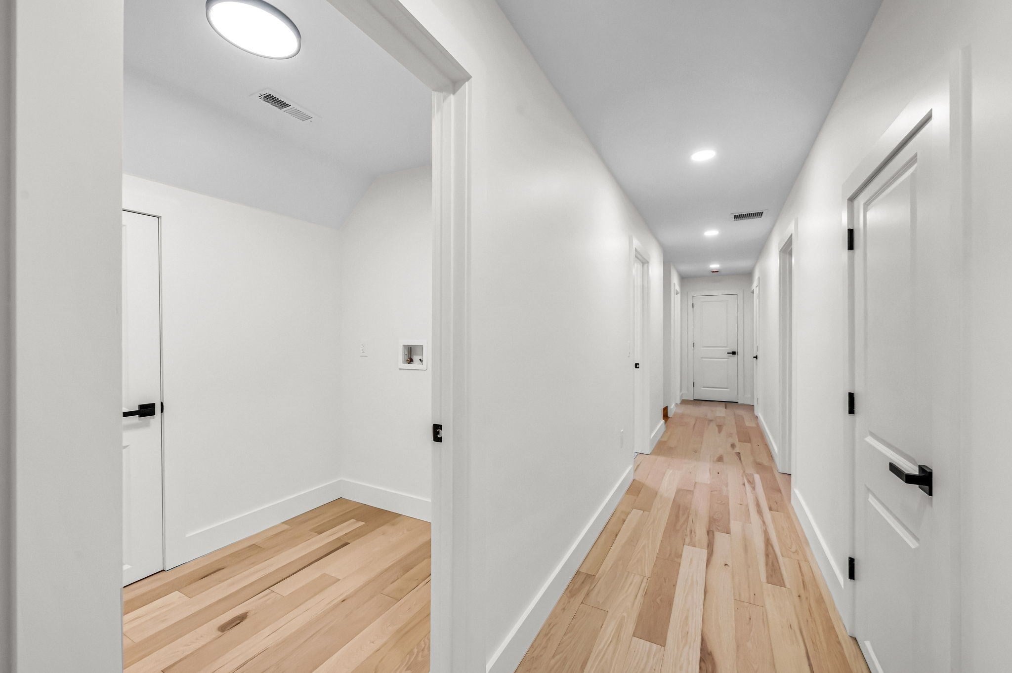 49 Balsam Hill Rd, Ludlow, MA Photo #32