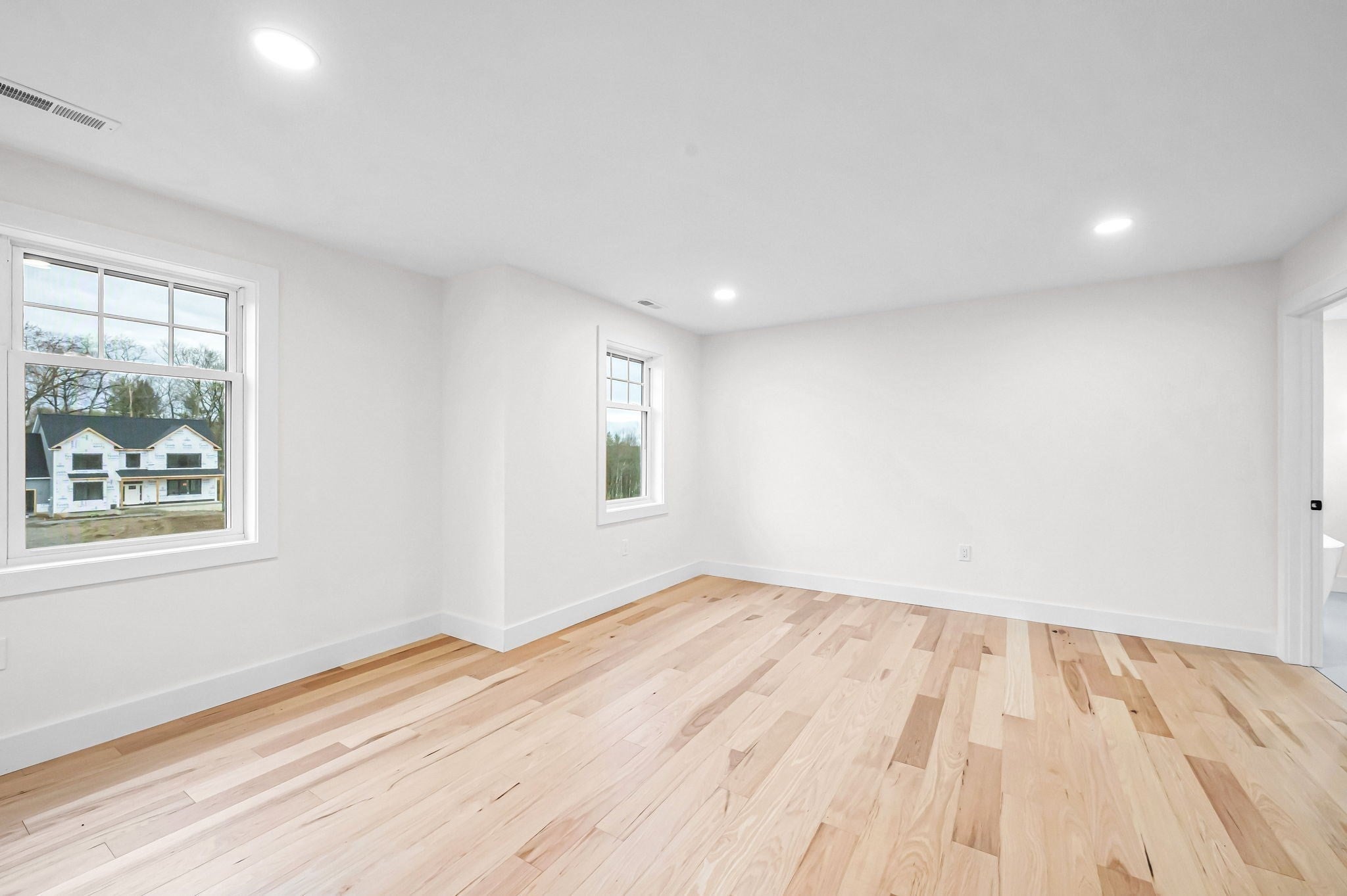 49 Balsam Hill Rd, Ludlow, MA Photo #26