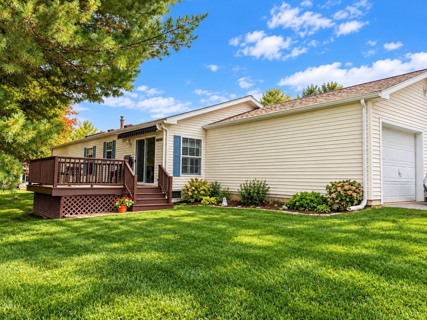 301 Blueberry Circle, Middleboro, MA, 301 Blueberry Circle, Middleboro, MA Photo #2