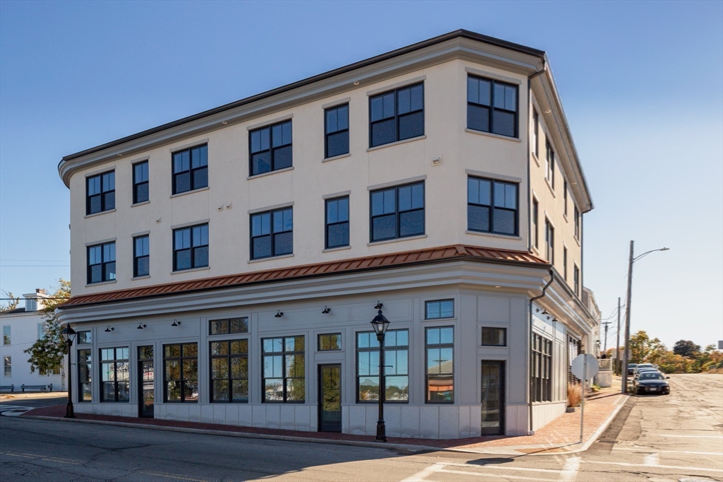 6 Market Street 201