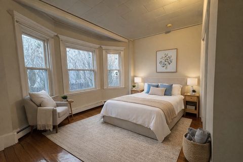 22 Gardner 1 Chelsea MA 02150