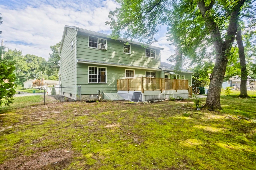 127 Szetela Drive, Chicopee, MA Photo #38