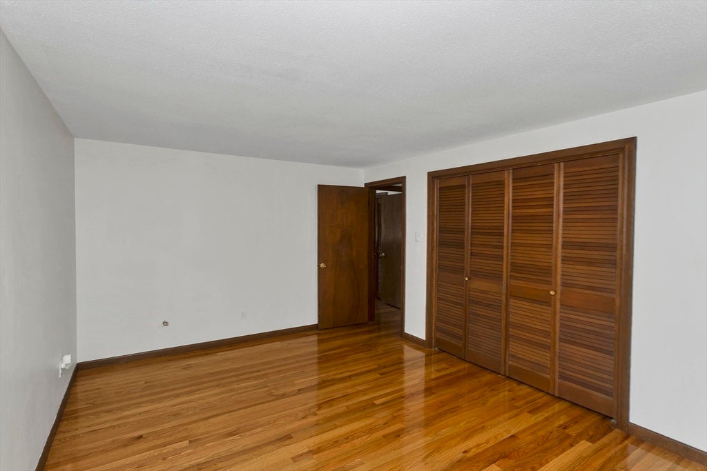 127 Szetela Drive, Chicopee, MA Photo #22