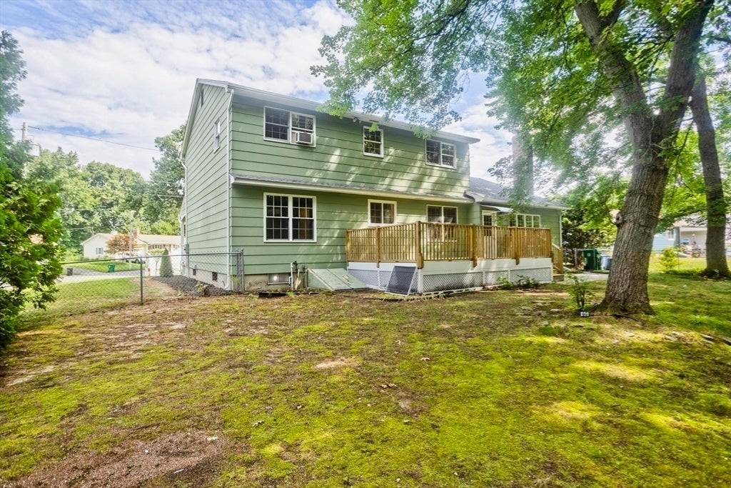 127 Szetela Drive, Chicopee, MA Photo #35
