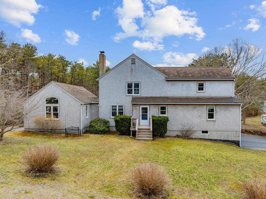 2 Short Lots Ln