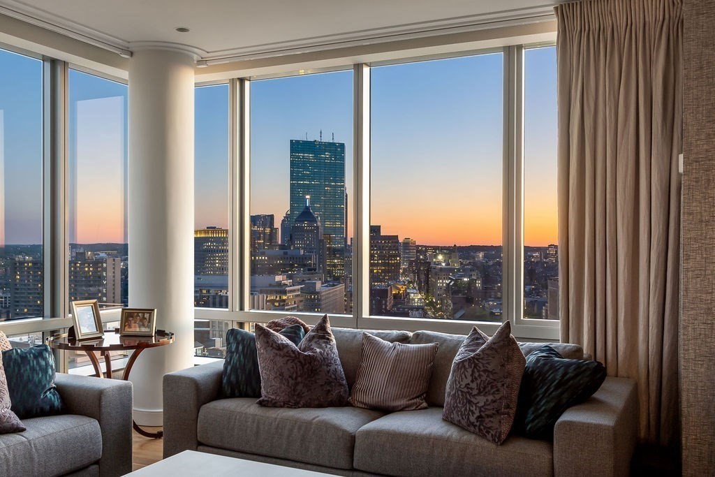 1 Avery St #27B, Boston, MA Photo #21