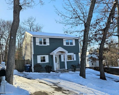 1 Kenwood St Billerica MA 01862