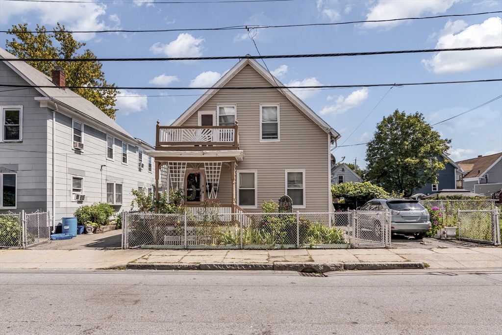 141 Spruce St