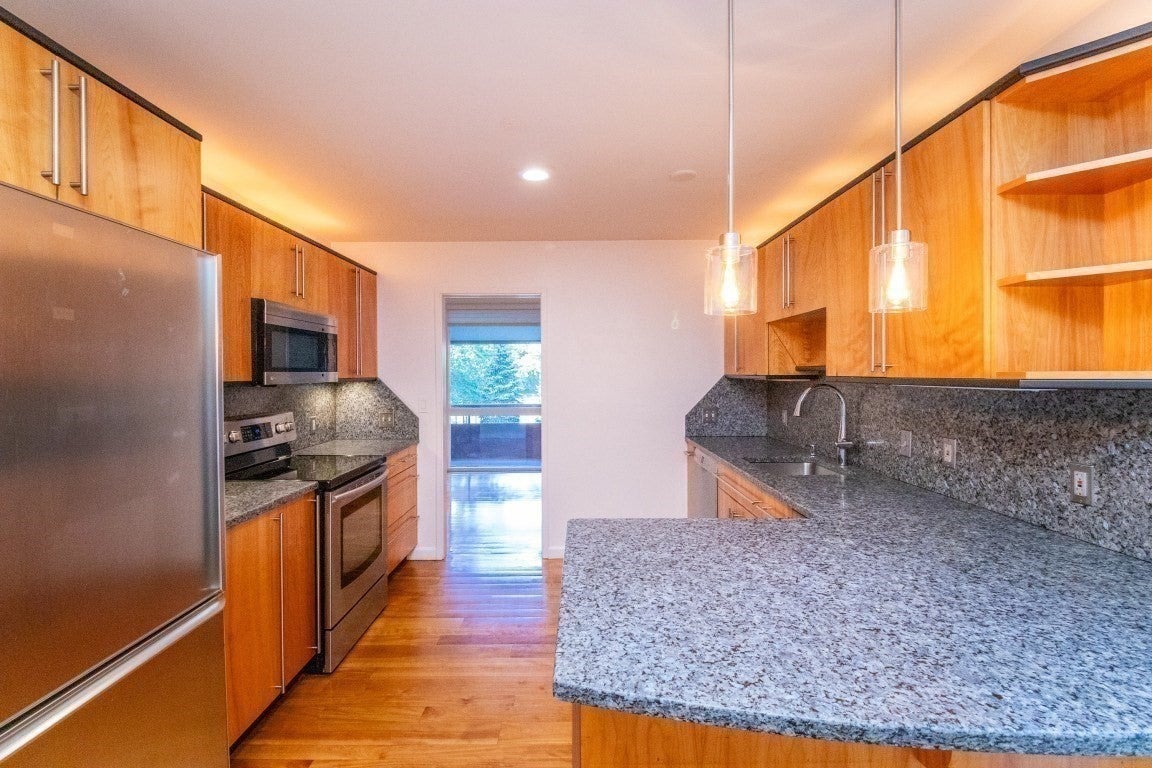 241 Perkins ST #B802, Boston, MA Photo #16